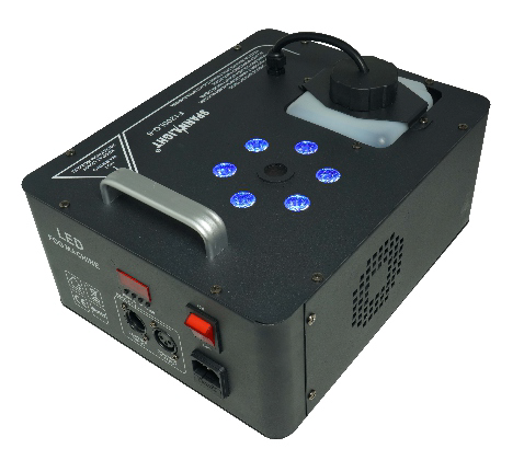F1200LQ6 MAQUINA DE HUMO 1200W SALIDA VERTICAL CON LEDS RGB 3 IN 1