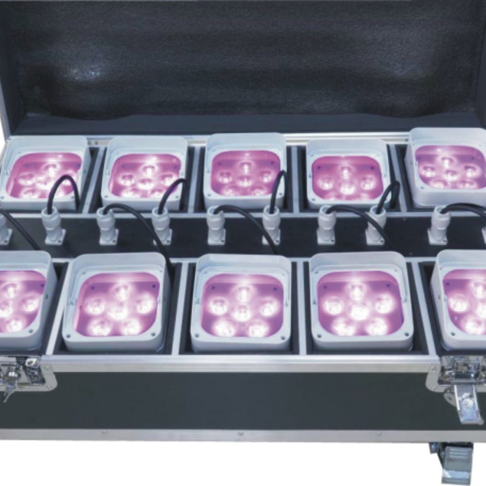 PB066 10 FOCOS PB06-6 +1 FLIGHT CASE PB06-FC10